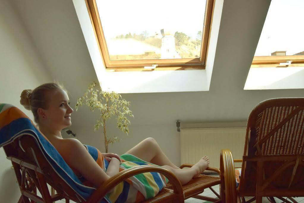 Hotel Gasthof Zum Loewen เวลบวร์ก ภายนอก รูปภาพ